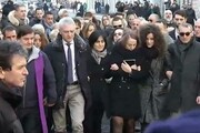 Folla per l'addio a Antonio Megalizzi