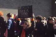 No more guns, protesta studenti a New York