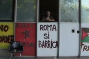 Sgomberi, Roma si prepara a resistere: 'Con ogni mezzo necessario'