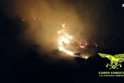Incendi nella zona di Bosa, nell'Oristanese