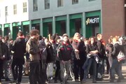 Torino, anarchici in piazza contro la Appendino