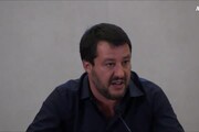 Sea Watch, Salvini: non daro' alcun porto. Situazione surreale