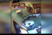 Botte in classe, arrestate 2 maestre scuola materna nel Ragusano 