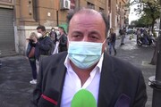 Coronavirus, manifestazione a Napoli contro chiusura scuole