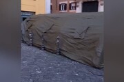 Una tenda della Croce Rossa per le famiglie dei pescatori arrestati in Libia