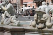 Fase 2, a Roma riaprono i locali di piazza Navona
