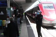 Fase 2, a Napoli arriva il treno proveniente da Milano
