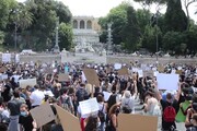 George Floyd, manifestazione a Roma. L'organizzatrice: 'La sua morte non e' isolata'
