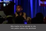 Kanye West lancia la sua candidatura: in lacrime sul palco contro l'aborto