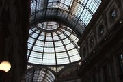 Milano, Andrew's Ties lascia la Galleria Vittorio Emanuele