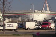 Torino, gli ambulanti 'invadono' la citta': 'Basta, domani riapriamo'