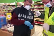 Controlli dei Nas sulle sanificazioni nei supermercati: tracce di virus sui pos