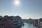 Milano-Cortina 2026, le Frecce tricolori sorvolano Venezia