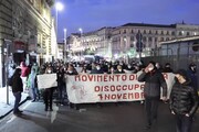 Napoli, 'disoccupati 7 novembre' in piazza per tamponi e mascherine gratis