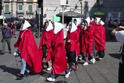 Napoli, flash mob contro i presidenti di Camera e Senato