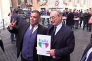 Castellino presenta il suo nuovo partito 'Italia Libera' insieme a Taormina