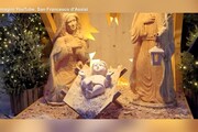 Da frati Assisi buon Natale in tutte le lingue del mondo