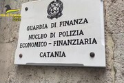 Mafia: Gdf di Catania confisca beni per cinque milioni 