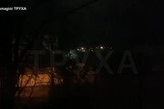 Ucraina, le immagini del bombardamento notturno a Chernobaevka