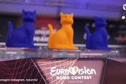 Eurovision, la consegna del Telegatto ai tre conduttori