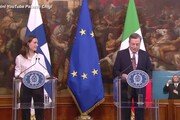 Nato, Draghi: 'L'Italia appoggia l'adesione della Finlandia e della Svezia'