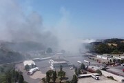 Colonne di fumo a Malagrotta dopo l'incendio: le immagini aeree