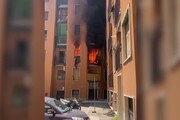 Milano, incendio in un appartamento: 8 persone in ospedale