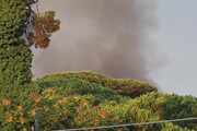Incendio Castel Fusano, l'intervento dei Canadair dei Vigili del fuoco