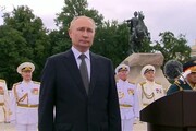 Putin: 'L'allargamento della Nato e' una minaccia, ci difenderemo'