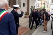 Elezioni: prosegue tour Conte nel Foggiano, tricolori ai balconi