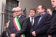 Roma, Lollobrigida: il feretro in Campidoglio accolto da sindaco e parenti