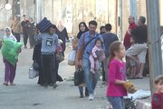 Israele ordina l'evacuazione, famiglie in marcia da Gaza City
