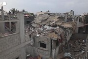 Tra le macerie di al-Maghazi, 'Israele non risparmia civili'