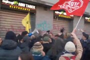 Milano, una quindicina di contestatori per Salvini a San Siro