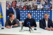 Berlusconi, Salvini: 'Sui social ci sono tarati mentali, vivono con veleno dentro'
