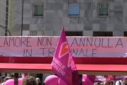 Milano Pride, Famiglie Arcobaleno: 'Al governo Meloni diciamo di svegliarsi'