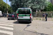 Nubifragio a Milano, crolla un muro al campo da calcio di via Golgi