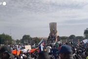 Niger, migliaia manifestano davanti all'ambasciata francese a Niamey