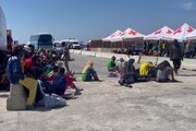 Migranti, affollato anche il porto di Lampedusa