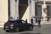 Macron lascia Palazzo Chigi, oltre un'ora di incontro con Meloni