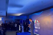 Salvini a Cagliari, minuto di silenzio per Riva e l'operaio morto
