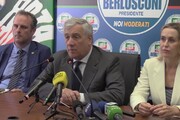 Tajani: 'Legge 194 non verra' toccata ma non si criminalizzi chi e' contro'