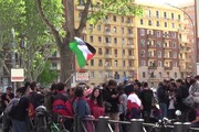 Manifestazione studenti a Roma: 'Non c'e' stato dialogo con la polizia, solo colpi'