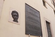 Roma, Aldo Moro: Mattarella depone una corona in via Caetani