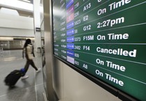Cancelled flights due to a surge of Covid-19 (ANSA)