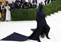 Kim Kardashian poses on the red carpet for the 2021 Met Gala (ANSA)