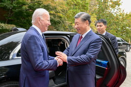 Joe Biden con Xi Jinping