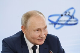 Putin, EPA/MIKHAEL KLIMENTYEV / SPUTNIK / KREMLIN POOL