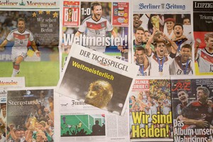 Le prime pagine dei giornali tedeschi celebrano i campioni del mondo (ANSA)