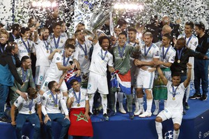 Champions: Real Madrid vince la 13/a coppa, la terza consecutiva / SPECIALE (ANSA)
